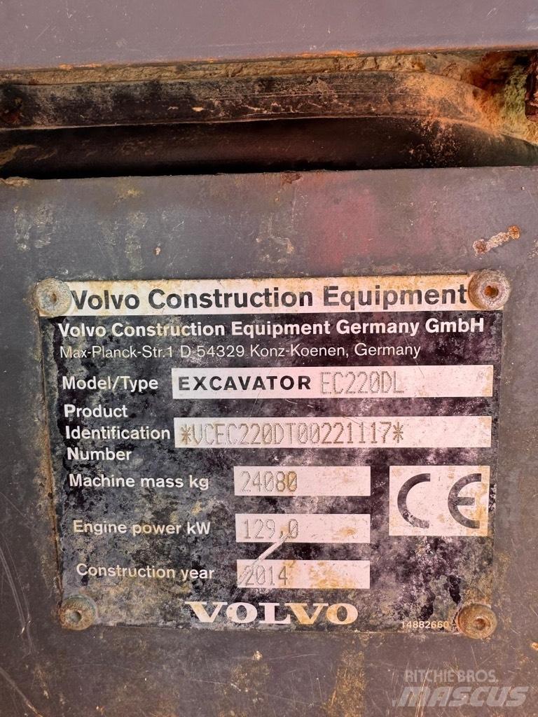 Volvo EC 220 DL Pásová rýpadla