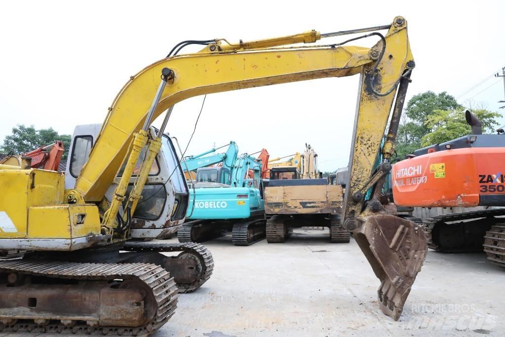 Sumitomo SH120-A1 Pásová rýpadla