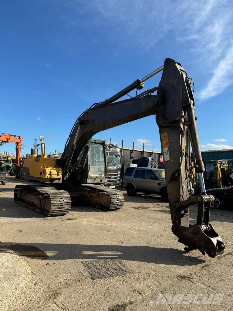 Volvo EC 220 DL Pásová rýpadla