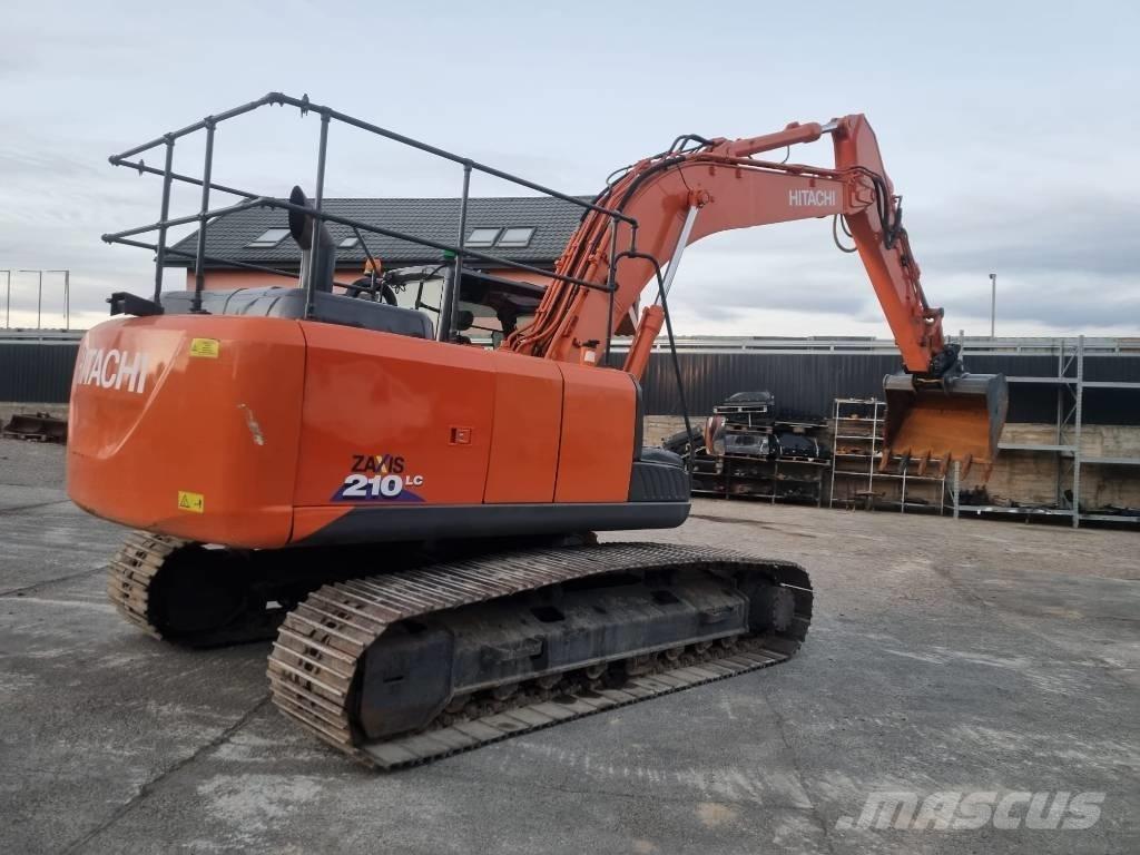 Hitachi 210 Pásová rýpadla