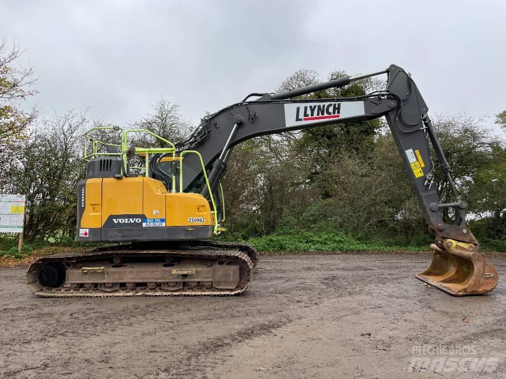 Volvo ECR 235 Pásová rýpadla