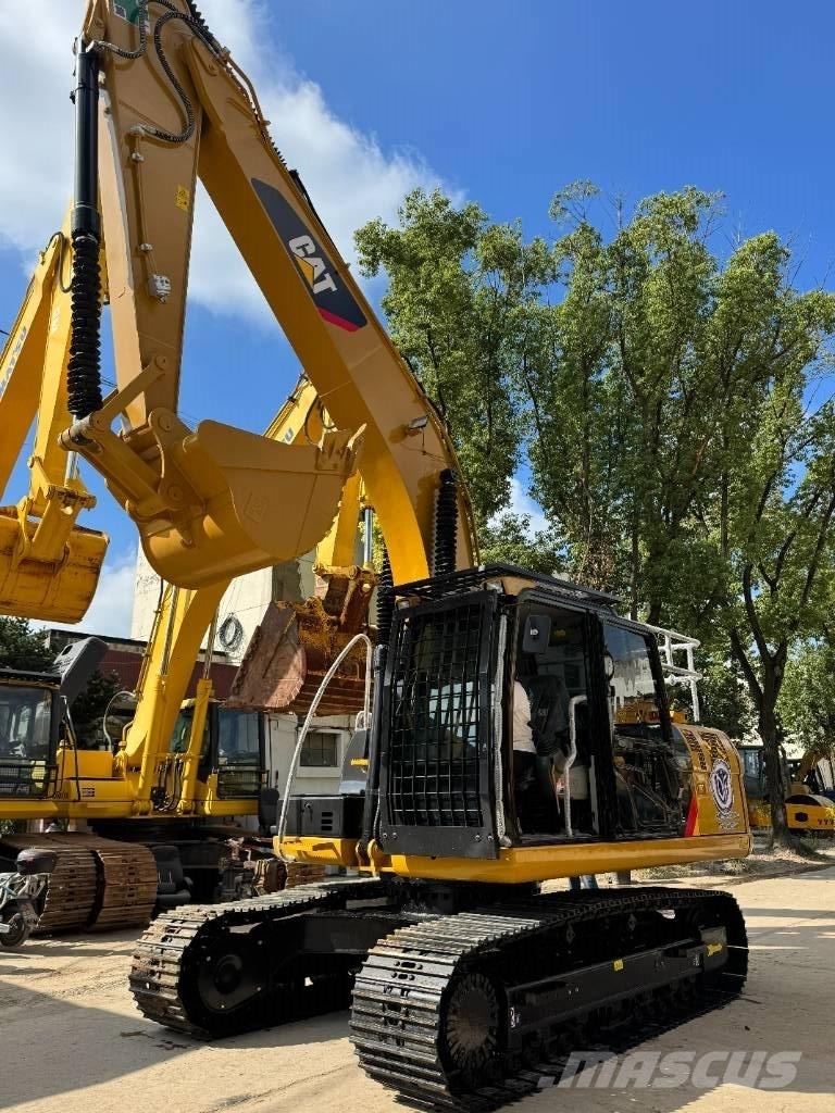 CAT CAT320D Midi rýpadla 7t - 12t