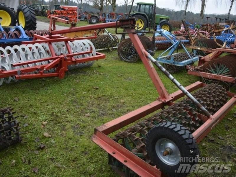 Kverneland 900/14 Další válce