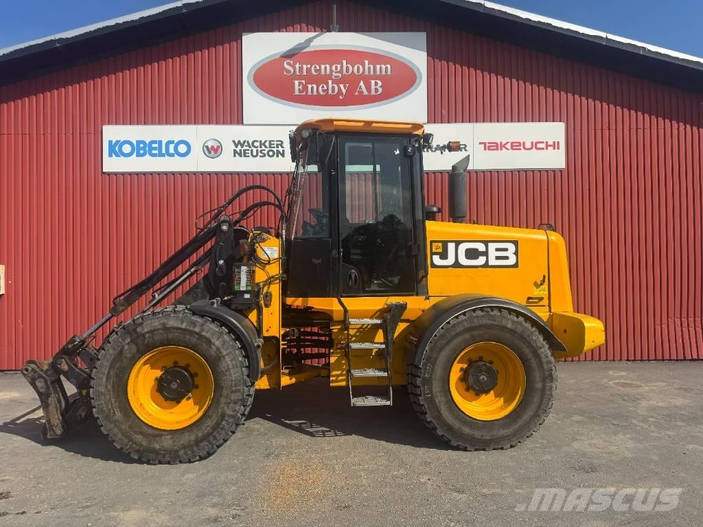 JCB 412 S Kolové nakladače