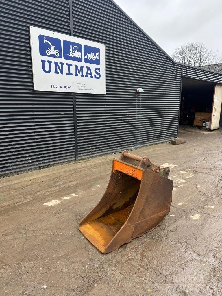  Andet S60 skovl Lopaty
