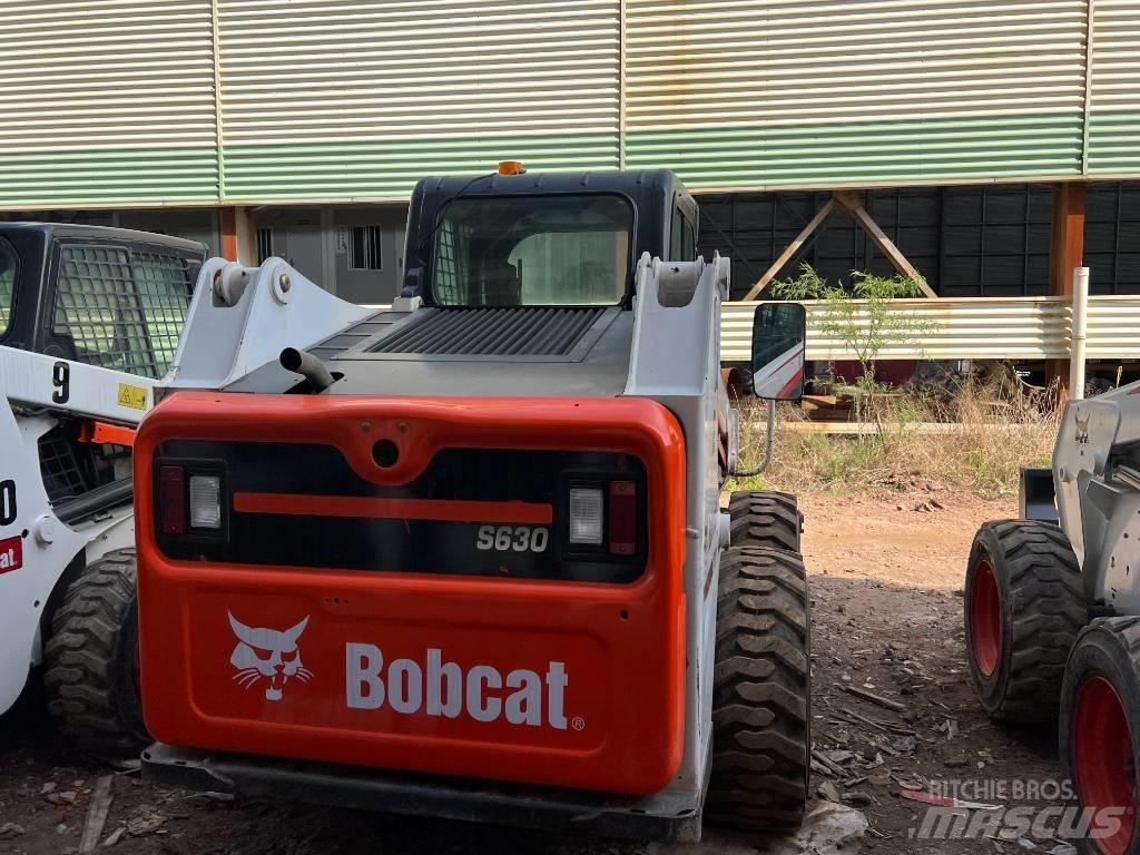 Bobcat S 630 Smykem řízené nakladače