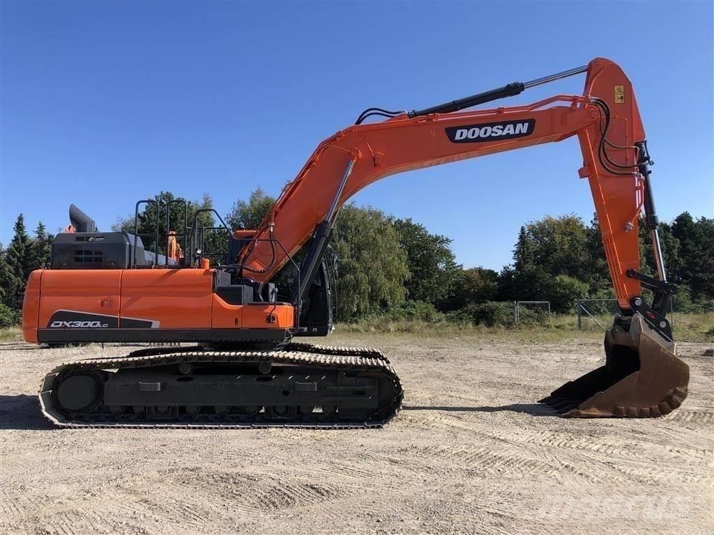 Doosan dx300 Pásová rýpadla