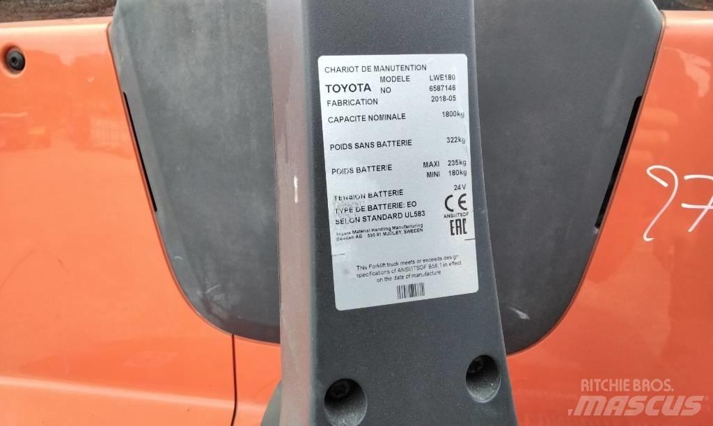Toyota LWE180 Nízkozdvižný vozík