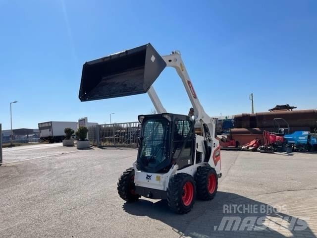 Bobcat S 530 Smykem řízené nakladače