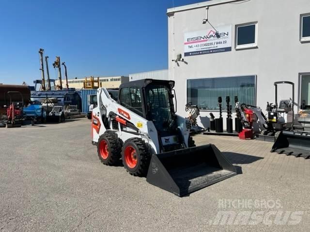 Bobcat S 530 Smykem řízené nakladače