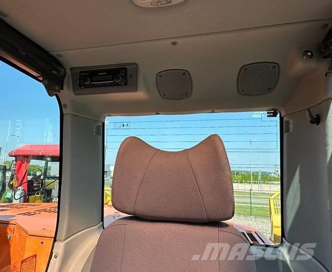 Doosan DX 235 LCR Pásová rýpadla