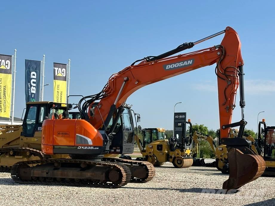 Doosan DX 235 LCR Pásová rýpadla