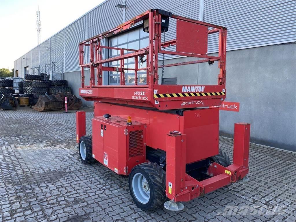 Manitou 140SC Nůžková zvedací plošina