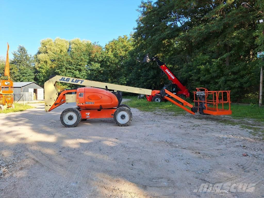 JLG 600AJ Kloubové plošiny