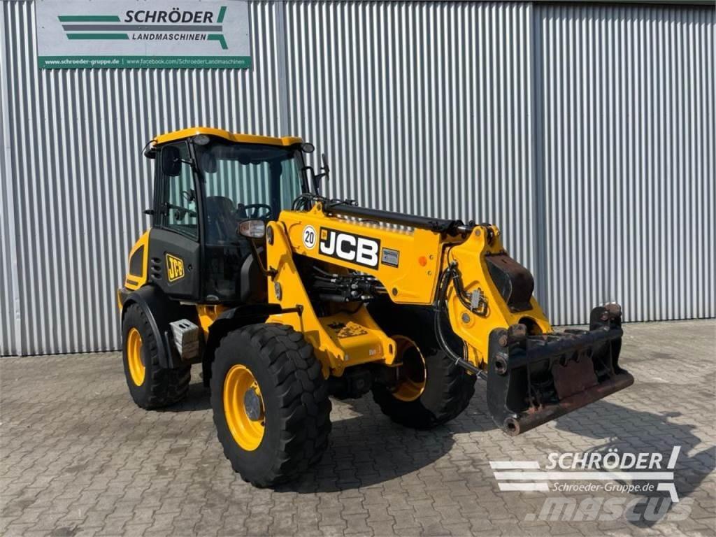 JCB TM 220 Kolové nakladače