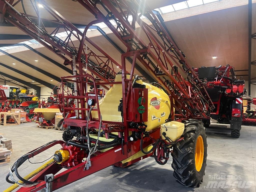 Hardi Commander 2800 Tažené postřikovače