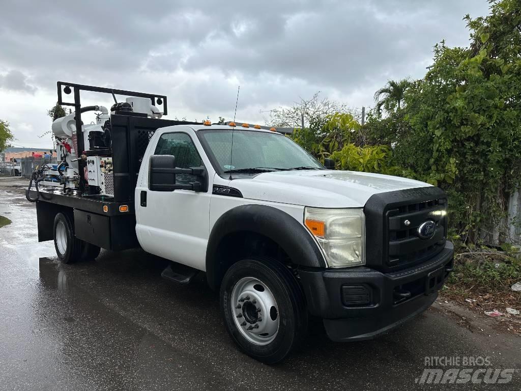 Ford F 450 Kombinované/Čerpací cisterny