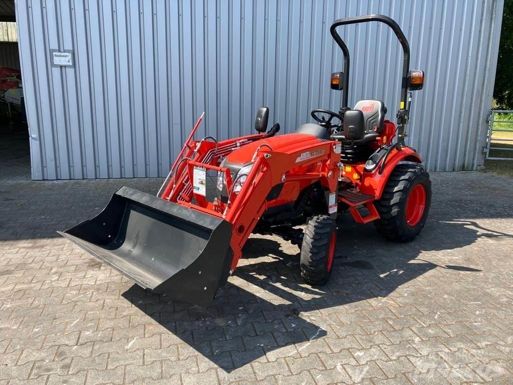 Kioti CX2510H-EU Traktory