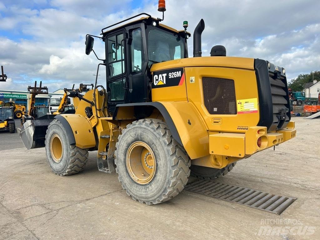CAT 926M Kolové nakladače