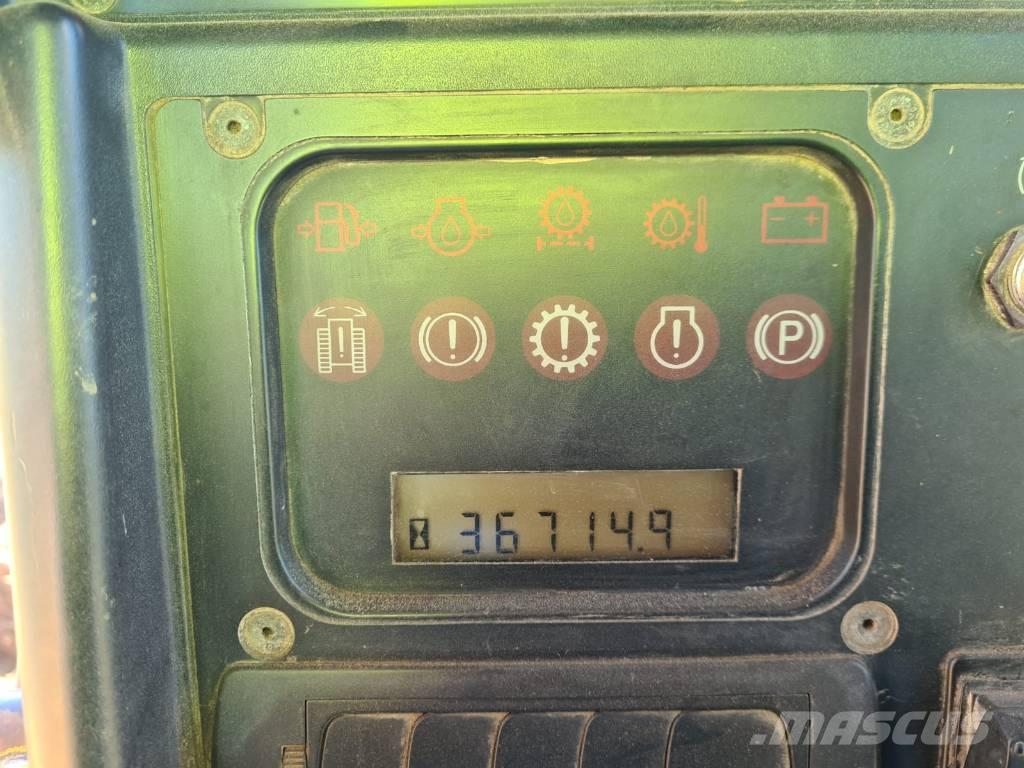 CAT D 6 N XL Pásové dozery