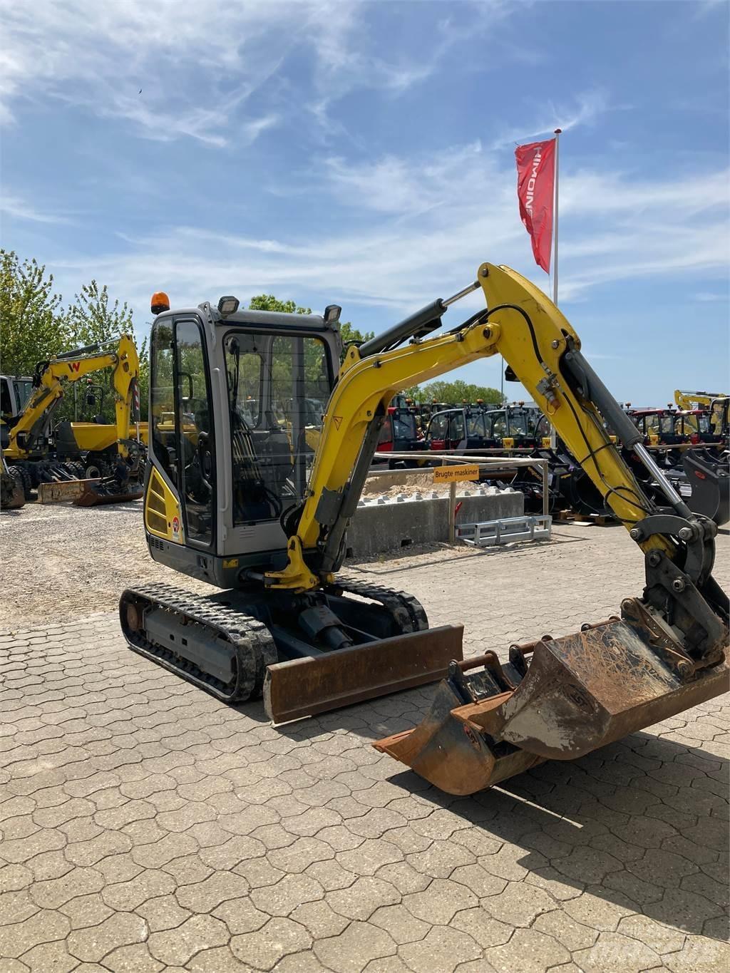 Wacker Neuson ET24 Mini rýpadla < 7t