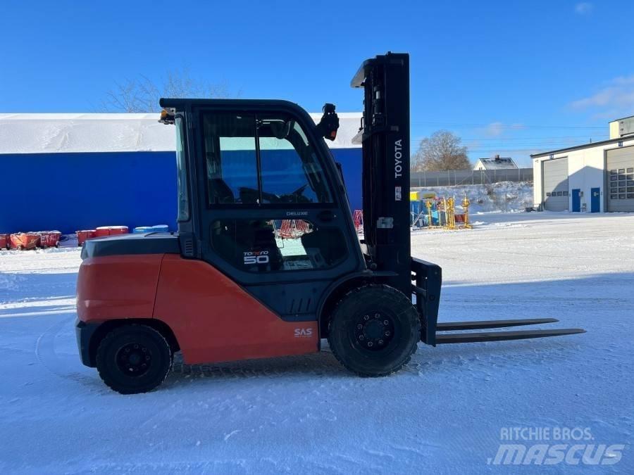 Toyota 40-8FD50N Dieselové vozíky