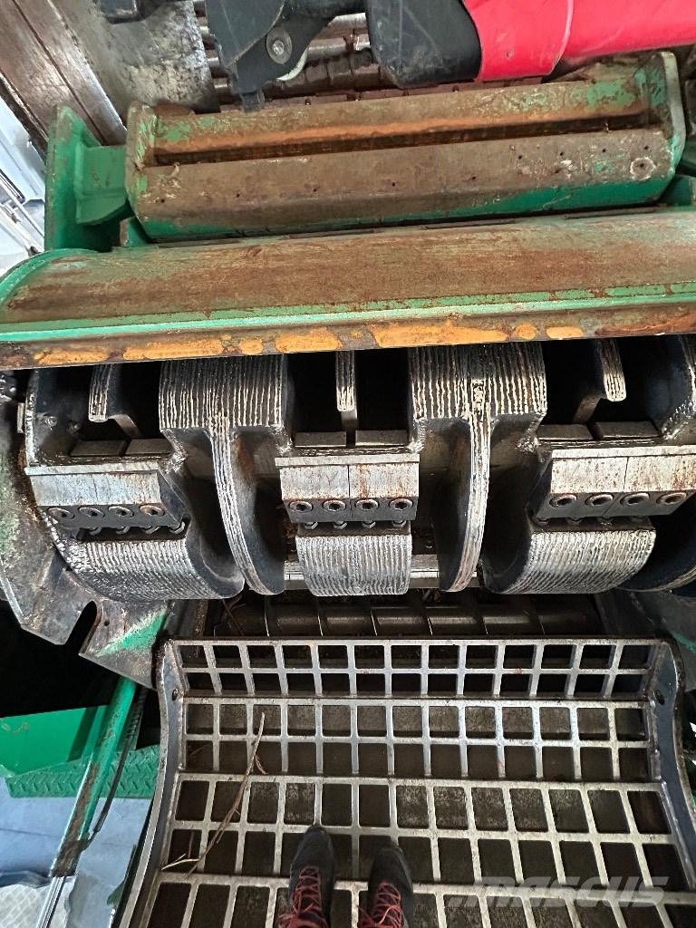 JENZ 582 Štěpkovače