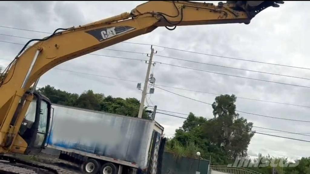 CAT 320 C L Pásová rýpadla