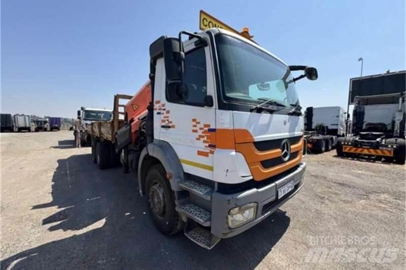 Mercedes-Benz Axor Další