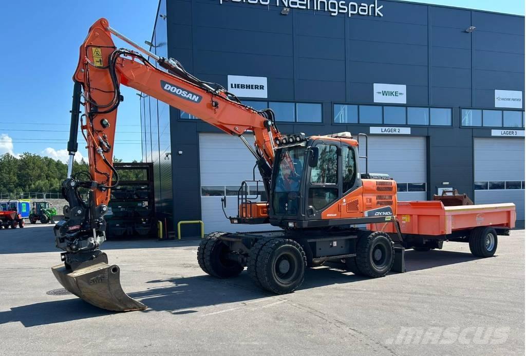 Doosan DX 140 W-5 Kolová rýpadla