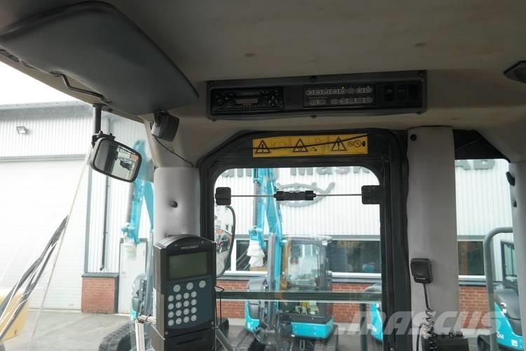 Komatsu WA 470-3 Kolové nakladače