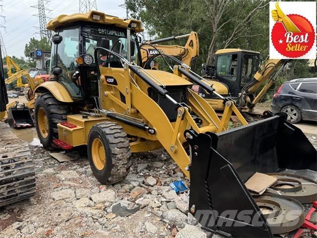 CAT 420 F Rýpadlo-nakladače