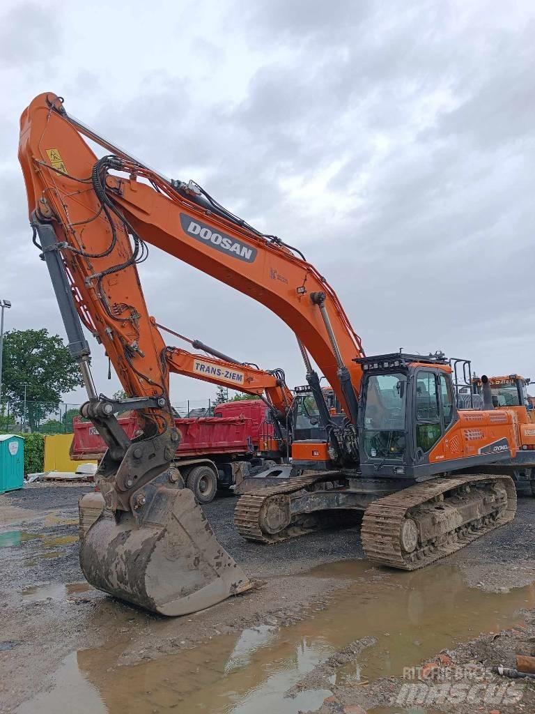 Doosan DX 340 LC-5 Pásová rýpadla