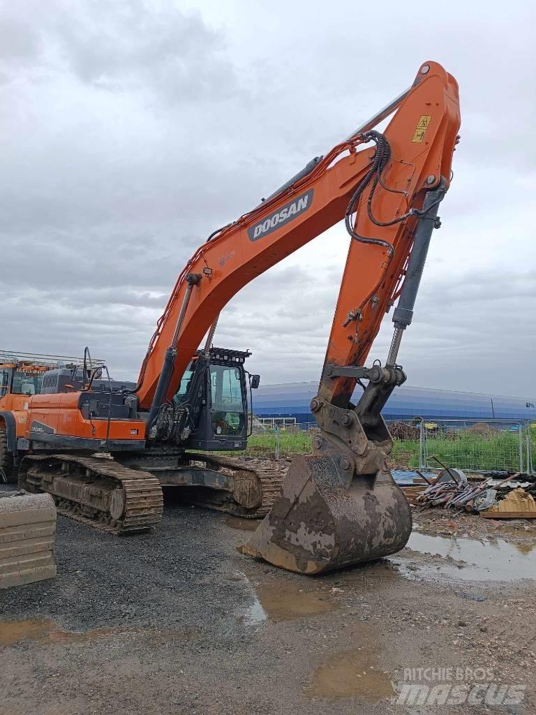 Doosan DX 340 LC-5 Pásová rýpadla