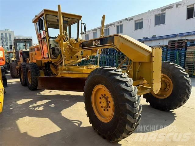 CAT 140 H VHP Grejdry