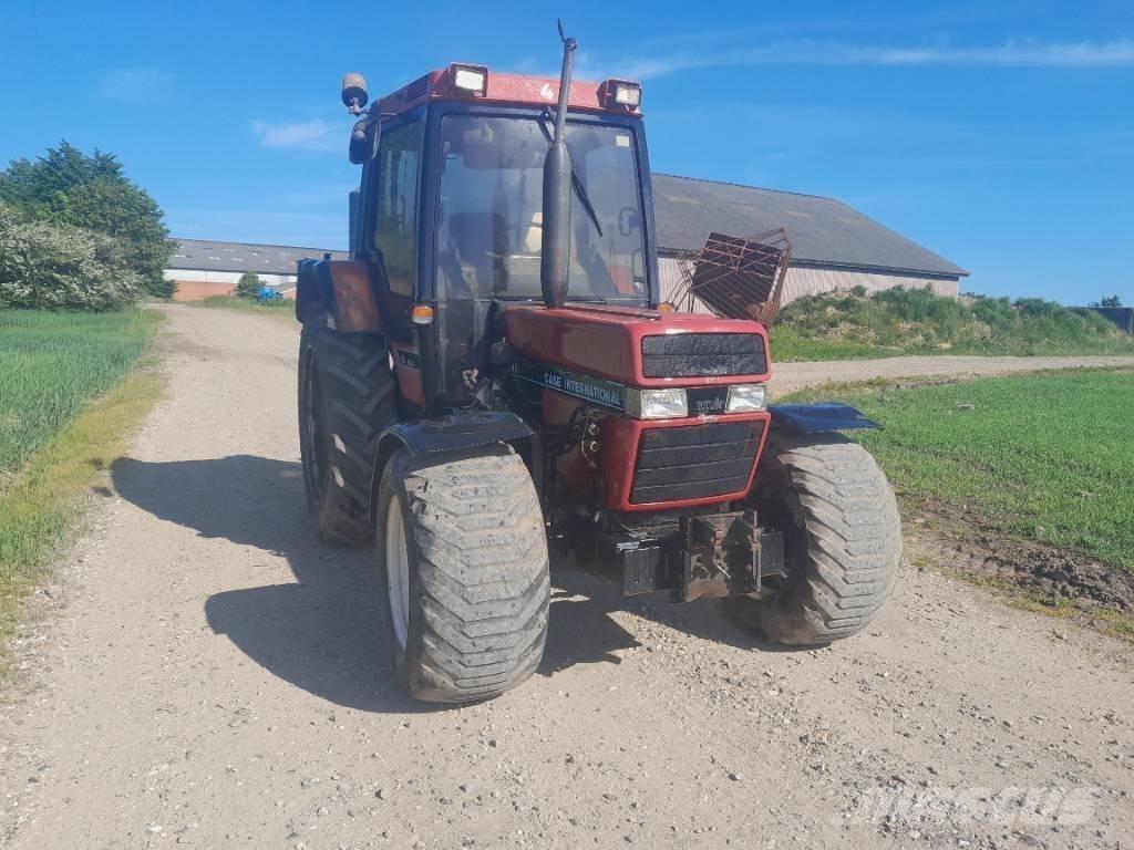 Case IH 845 XLA Plus Traktory