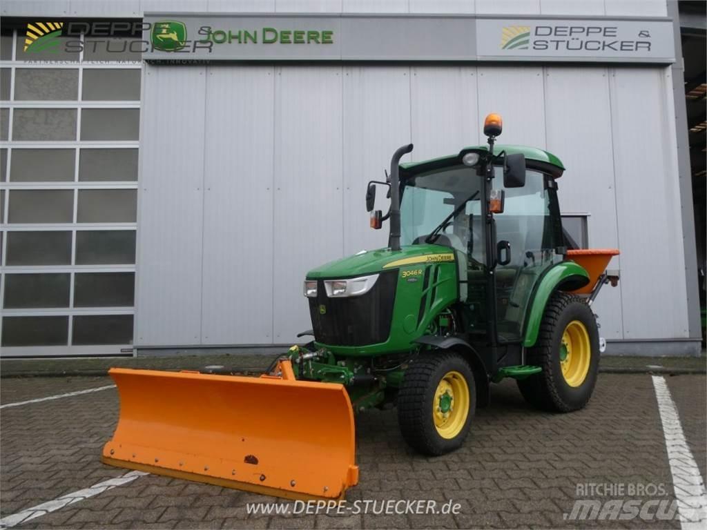 John Deere 3046R Kompaktní traktory