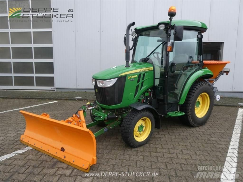 John Deere 3046R Kompaktní traktory