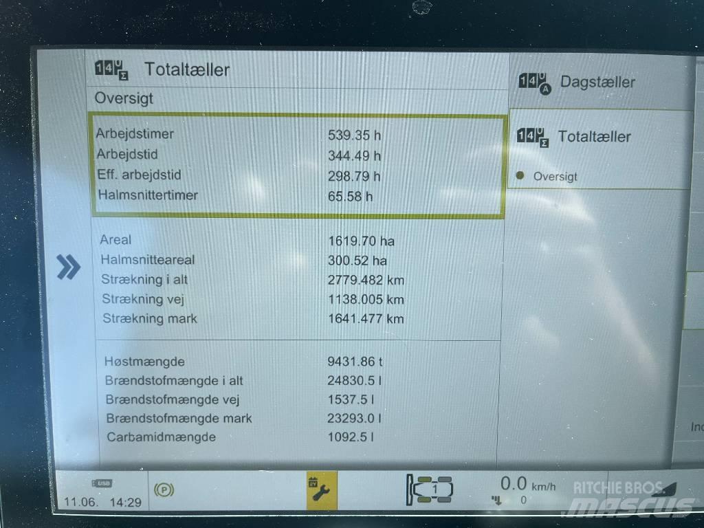 CLAAS Lexion 8800TT Sklízecí mlátičky