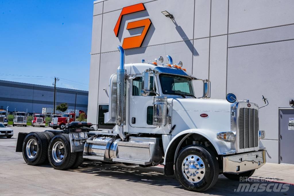 Peterbilt 389 Tahače