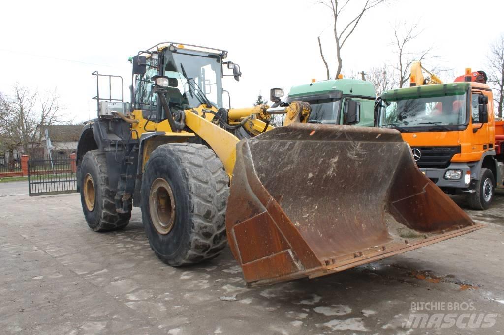 Komatsu WA 470-7 Kolové nakladače