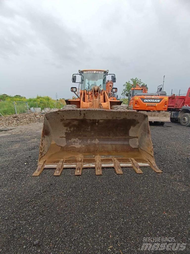 Doosan DL 350 Kolové nakladače