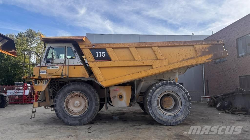 CAT 775 D Pevné dempry