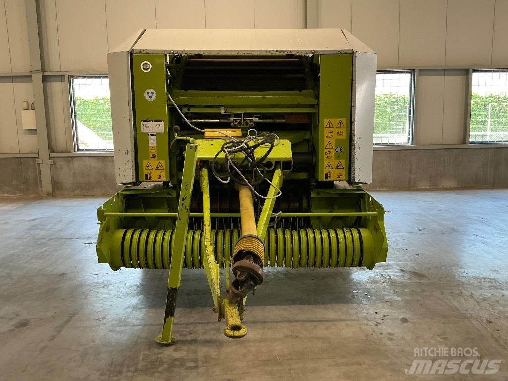 CLAAS Rollant 240 Lis na válcové balíky