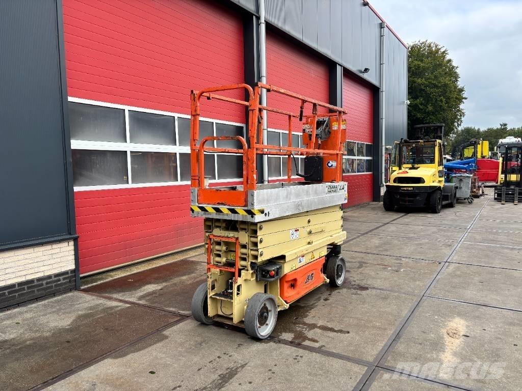 JLG 2630 ES Nůžková zvedací plošina