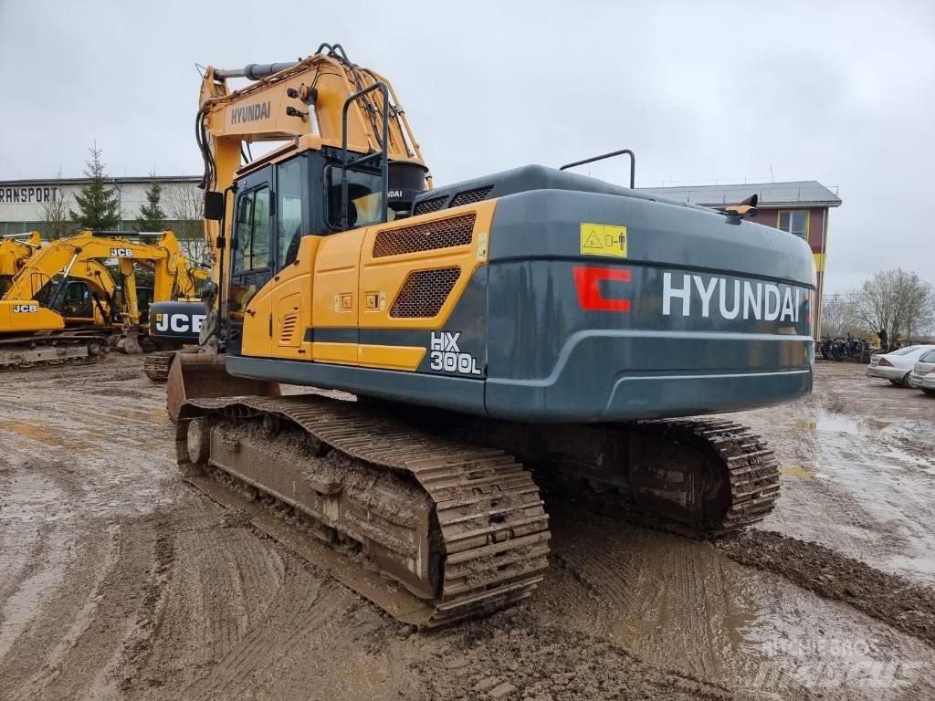 Hyundai HX 300 L Pásová rýpadla