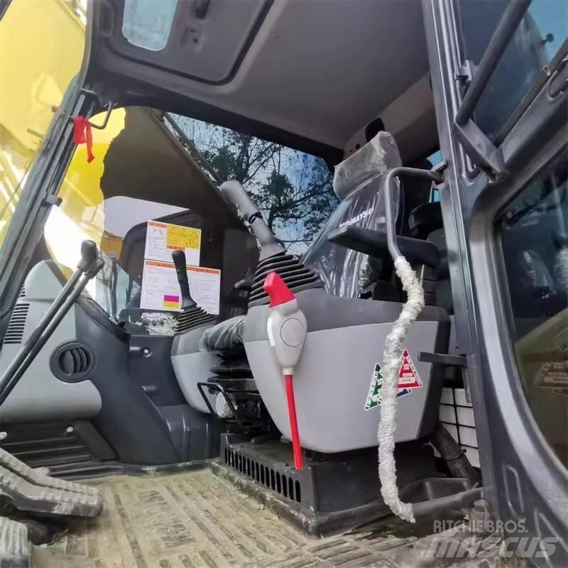 Komatsu PC270 Pásová rýpadla