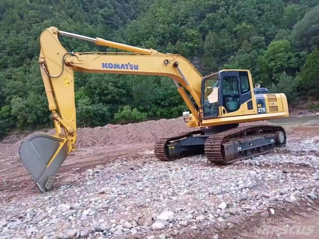 Komatsu PC270 Pásová rýpadla