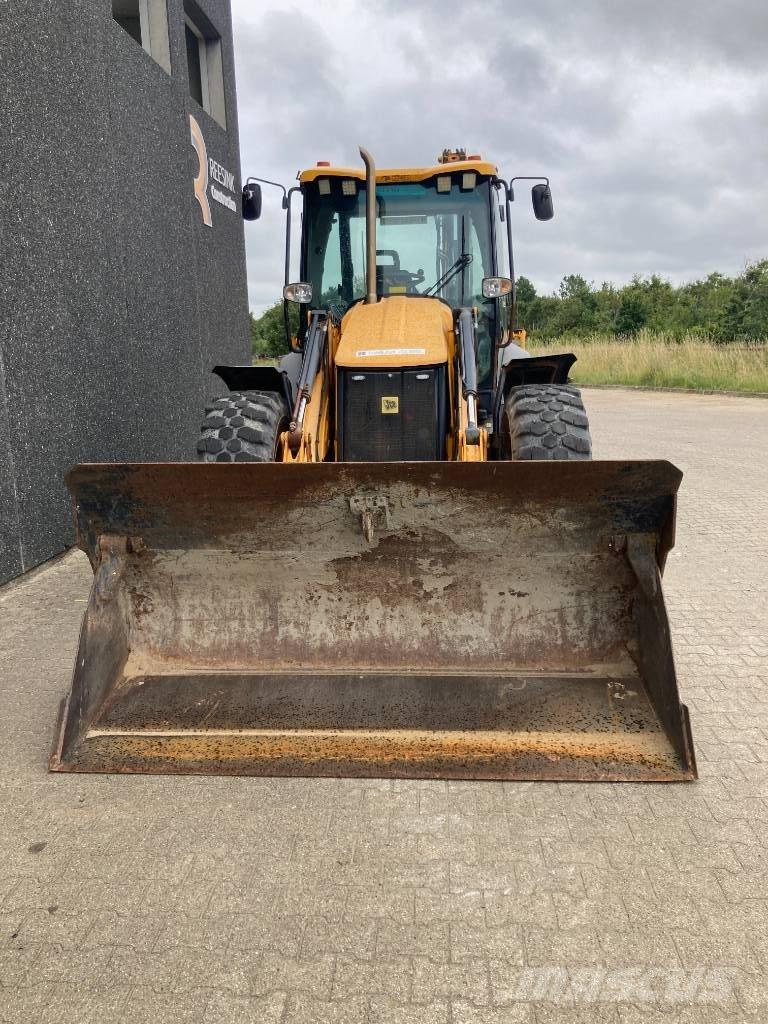 JCB 4 CX Rýpadlo-nakladače