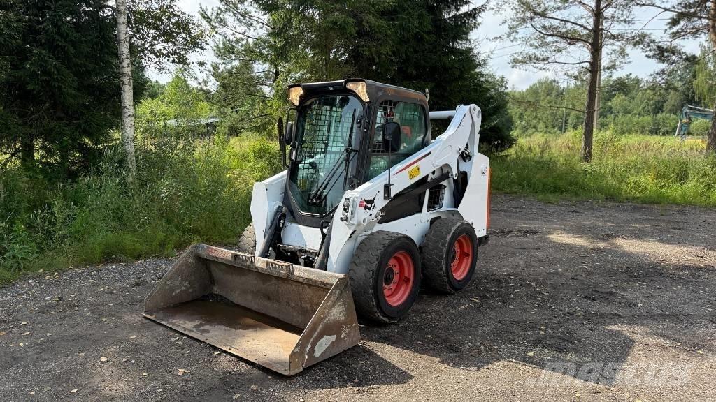 Bobcat S 530 Smykem řízené nakladače
